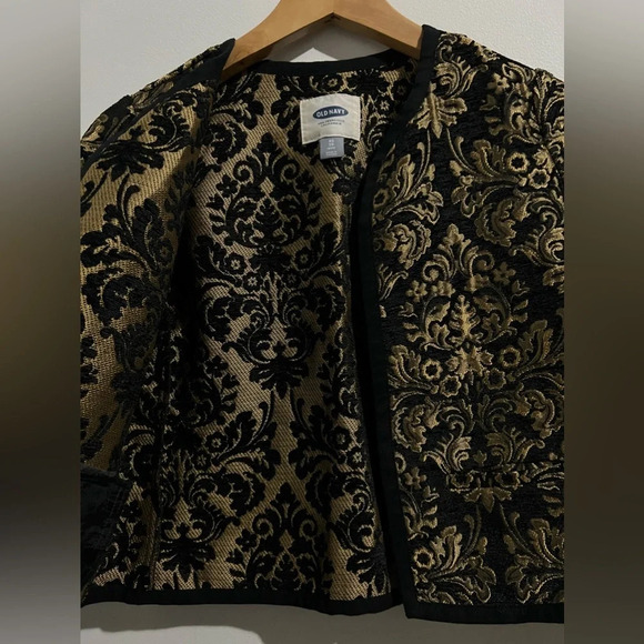 - Old navy Blazer Size XS for a special occasion - Picture 4 of 7